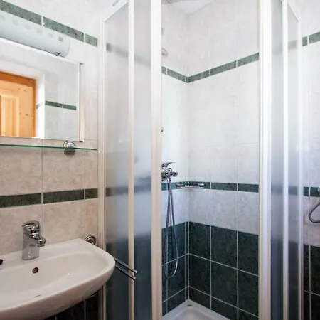 Kmetija Matk Çiftlik konaklama *